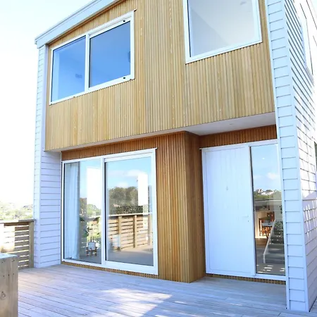 Villa Skyline Vista - Entirely New House With Luxe Views, Espresso, Netflix & Free Parking